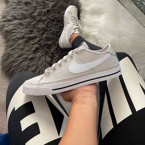 Nike court legacy canvas New